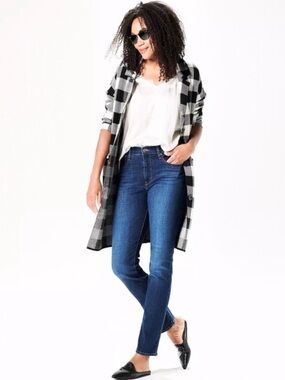 NWOT Levi’s 724 High Rise Straight Jeans